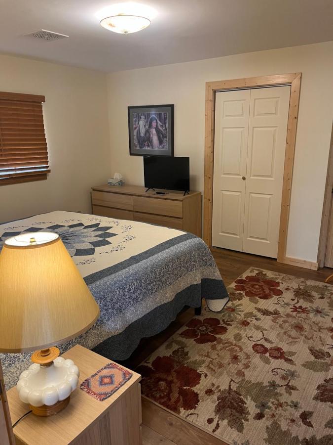 Creekside Downtown Vacation Suites, Only Adults 25 Or Older Buffalo Ngoại thất bức ảnh