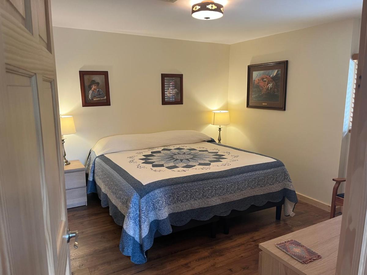 Creekside Downtown Vacation Suites, Only Adults 25 Or Older Buffalo Ngoại thất bức ảnh